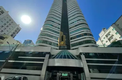 Apartamento com 3 quartos à venda em Meia Praia, Itapema 