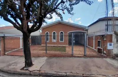 Casa com 1 quarto para alugar na rua humaitá, 357, centro, araraquara, 32 m2 por r$ 650