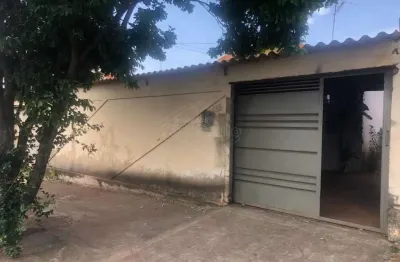 Casa com 2 quartos à venda na avenida josé cendon farto, 598, jardim roberto selmi dei, araraquara, 89 m2 por r$ 160.000
