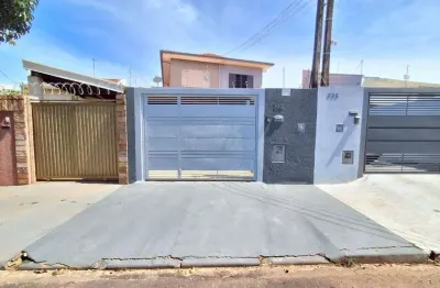 Casa com 2 quartos à venda na avenida doutor abeylard netto amarante, 312, jardim das estações (vila xavier), araraquara, 147 m2 por r$ 295.000