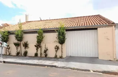 Casa com 4 quartos à venda na rua francisco ribeiro da silva, 140, jardim santa terezinha, américo brasiliense, 158 m2 por r$ 400.000