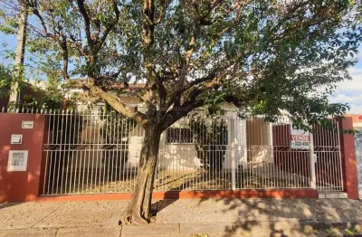 Casa com 2 quartos à venda na rua francisco maria de andrade, 124, centro, araraquara, 107 m2 por r$ 360.000