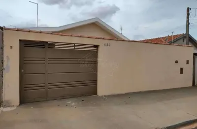 Casa com 3 quartos à venda na rua viradouro, 320, cohab, américo brasiliense, 30 m2 por r$ 600.000