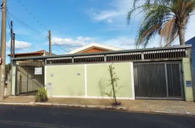 Casa com 3 quartos à venda na rua josé do patrocínio, 686, vila xavier (vila xavier), araraquara, 227 m2 por r$ 360.000