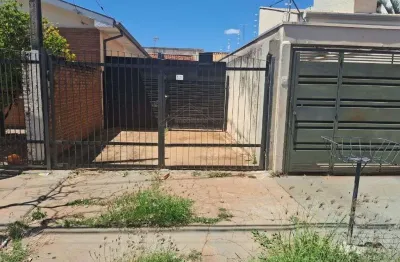 Casa com 1 quarto para alugar na avenida josé de alencar, 1172, vila cidade industrial (vila xavier), araraquara, 58 m2 por r$ 650