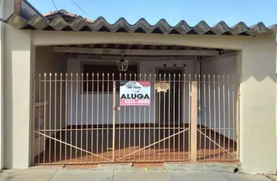 Casa com 2 quartos à venda na rua cícero pinto ferraz, 120, jardim pinheiros (vila xavier), araraquara, 120 m2 por r$ 200.000