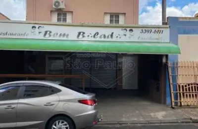 Casa com 3 quartos para alugar na avenida brasil, 755, centro, araraquara, 146 m2 por r$ 2.200