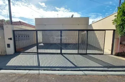 Casa com 1 quarto para alugar na rua gavião peixoto, 36, jardim quitandinha, araraquara, 24 m2 por r$ 700