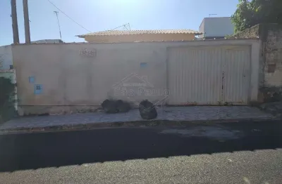Casa com 3 quartos à venda na avenida josé laurindo, 76, jardim adalberto frederico de oliveira roxo i, araraquara, 84 m2 por r$ 220.000
