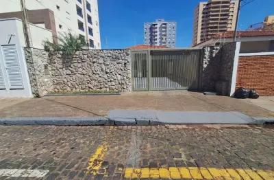Casa com 3 quartos à venda na rua padre duarte, 2505, centro, araraquara, 225 m2 por r$ 950.000