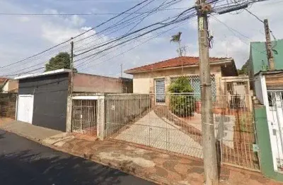 Casa com 3 quartos à venda na avenida josé nogueira neves, 77, vila melhado, araraquara, 476 m2 por r$ 990.000