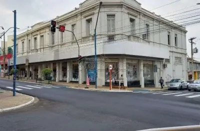 Prédio à venda na rua 9 de julho, 672, centro, araraquara, 711 m2 por r$ 8.000.000