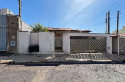 Casa com 3 quartos à venda na avenida pedro aranha do amaral, 128, são josé, araraquara, 260 m2 por r$ 700.000