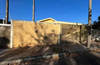 Casa com 3 quartos à venda na rua almirante tamandaré, 1134, vila xavier (vila xavier), araraquara, 154 m2 por r$ 285.000
