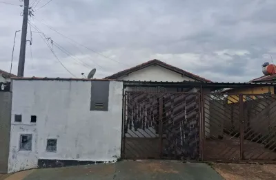 Casa com 2 quartos para alugar na avenida fuad chade, 602, jardim roberto selmi dei, araraquara, 56 m2 por r$ 900