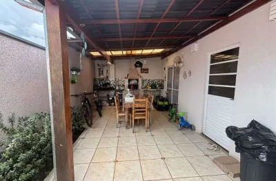 Casa em condomínio fechado com 2 quartos à venda na avenida alberto santos dumont, 1121, jardim residencial água branca, araraquara, 102 m2 por r$ 320.000