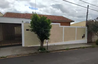 Casa com 4 quartos à venda na rua comendador pedro morganti, 4151, vila yamada, araraquara, 223 m2 por r$ 450.000