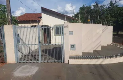Casa com 2 quartos à venda na rua alto garças, 122, vila bela vista, araraquara, 68 m2 por r$ 275.000