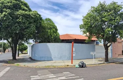 Casa com 3 quartos para alugar na rua marechal humberto de alencar castelo branco, 564, jardim imperador, araraquara, 190 m2 por r$ 2.500