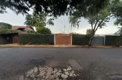 Casa comercial com 4 salas para alugar na avenida são paulo, 1523, centro, araraquara, 174 m2 por r$ 5.900