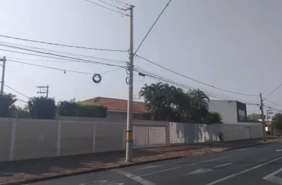 Casa comercial com 2 salas para alugar na avenida bento de abreu, 289, centro, araraquara, 533 m2 por r$ 33.000