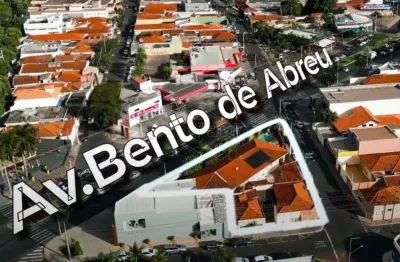 Casa comercial com 2 salas para alugar na Avenida Bento de Abreu, 289, Fonte Luminosa, Araraquara