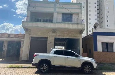 Casa comercial com 1 sala à venda na avenida 15 de novembro, 1462, centro, araraquara, 367 m2 por r$ 680.000