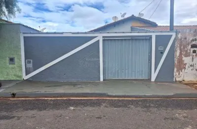 Casa com 2 quartos à venda na avenida oreste fattore, 210, jardim altos de pinheiros i e ii, araraquara, 54 m2 por r$ 250.000