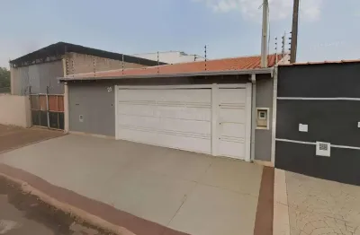 Casa com 3 quartos à venda na avenida geraldo de campos penteado, 25, jardim das paineiras, araraquara, 151 m2 por r$ 500.000