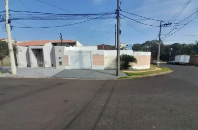 Casa com 2 quartos para alugar na rua marechal humberto de alencar castelo branco, 1009, jardim imperador, araraquara, 87 m2 por r$ 1.700