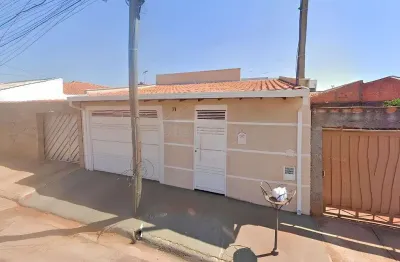 Casa com 2 quartos à venda na avenida candido santos, 71, jardim indaiá, araraquara, 54 m2 por r$ 300.000