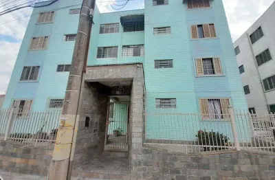 Apartamento com 2 quartos para alugar na Rua Amazonas, 551, Vila Xavier (Vila Xavier), Araraquara, 55 m2 por R$ 850