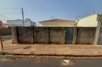 Casa com 2 quartos para alugar na avenida pedro aranha do amaral, 621, centro, araraquara, 112 m2 por r$ 1.300