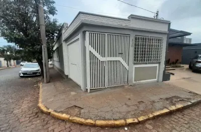 Casa com 3 quartos à venda na avenida prudente de moraes, 930, centro, araraquara, 157 m2 por r$ 500.000