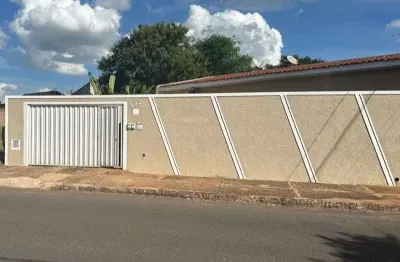 Casa com 4 quartos à venda na avenida alberto santos dumont, 872, jardim eliana, araraquara, 211 m2 por r$ 800.000
