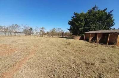 Terreno à venda na rua ettore berti, parque tropical, araraquara, 45 m2 por r$ 3.000.000