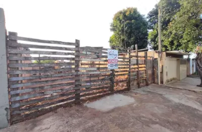 Terreno à venda na avenida jurandir rios garçoni, parque das hortências, araraquara por r$ 70.000