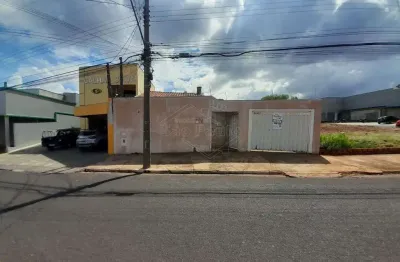 Casa com 3 quartos para alugar na rua henrique lupo, 1624, vila harmonia, araraquara, 198 m2 por r$ 3.000