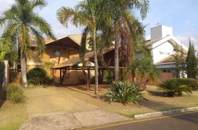 Casa em condomínio fechado com 3 quartos para alugar na rua pedro david, 98, portal das araucárias, araraquara, 366 m2 por r$ 6.500