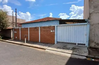Casa com 4 quartos à venda na rua vitorio brizolari, 120, centro, américo brasiliense, 141 m2 por r$ 300.000