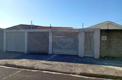 Casa com 3 quartos para alugar na rua dos estados, 552, jardim brasil (vila xavier), araraquara, 67 m2 por r$ 1.100