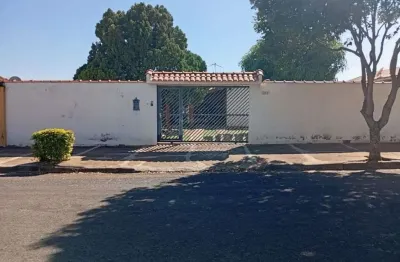 Casa com suite e area gourmet – jardim adalgisa, araraquara/sp