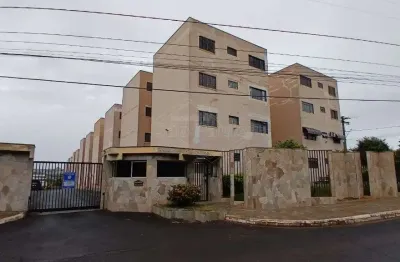 Apartamento com 2 quartos para alugar na rua nhonhô magalhães, 85, vila esperança (vila xavier), araraquara, 46 m2 por r$ 680