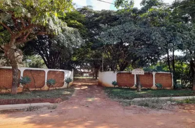 Casa comercial com 3 salas para alugar na rua djalma capistrano da silva, parque planalto, araraquara, 731 m2 por r$ 3.000