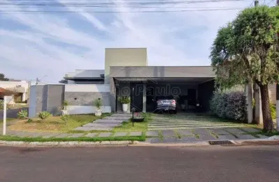 Casa com 3 quartos, area gourmet e piscina – condominio piemonte , araraquara/sp