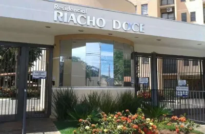 Apartamento com 2 quartos à venda na avenida dom carlos carmelo, 493, jardim botânico, araraquara, 55 m2 por r$ 175.000