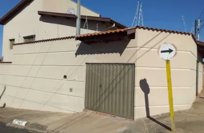 Casa com 2 quartos para alugar na rua joão gurgel, 151, centro, araraquara, 46 m2 por r$ 990