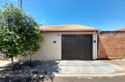 Casa com 2 quartos à venda na rua doutor joão ferreira da silva, 102, jardim victório antônio de santi ii, araraquara, 57 m2 por r$ 260.000