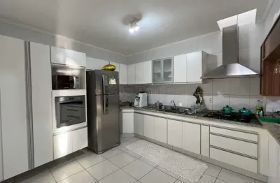 Linda casa padrao para alugar no jardim maria luiza em araraquara