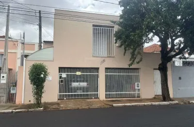 Casa com 3 quartos à venda na rua treze de maio, 1016, vila xavier (vila xavier), araraquara, 204 m2 por r$ 540.000